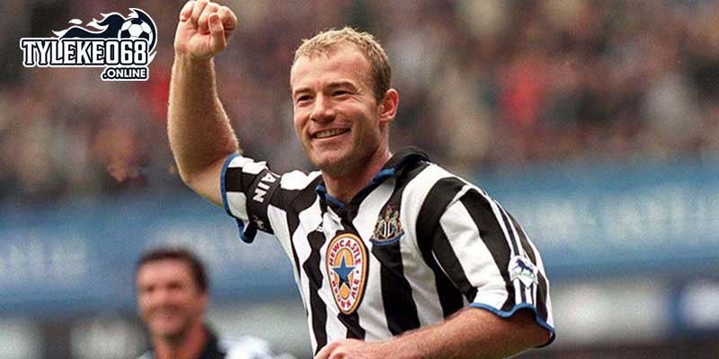 Alan Shearer là biểu tượng bóng đá vô cùng nổi trội của nước Anh